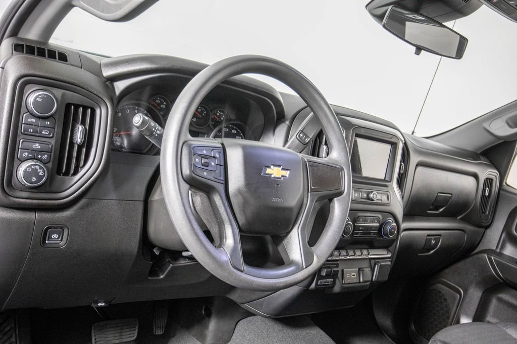 Used 2024 Chevrolet Silverado 1500 Custom image 15