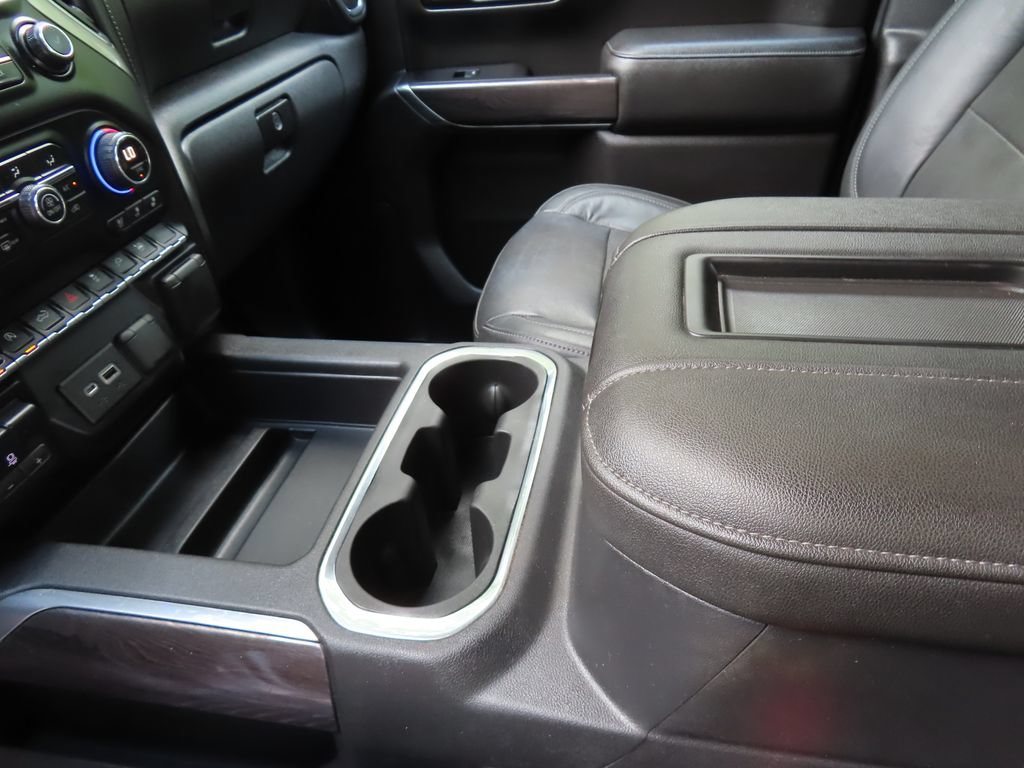 Used 2019 Chevrolet Silverado 1500 LTZ w/ LTZ Plus Package AWD/4WD image 18