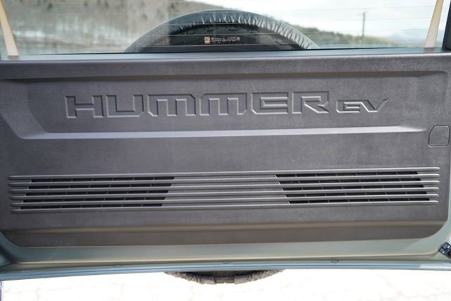 Used 2024 GMC Hummer EV 3X w/ LPO, Illumination Package image 75