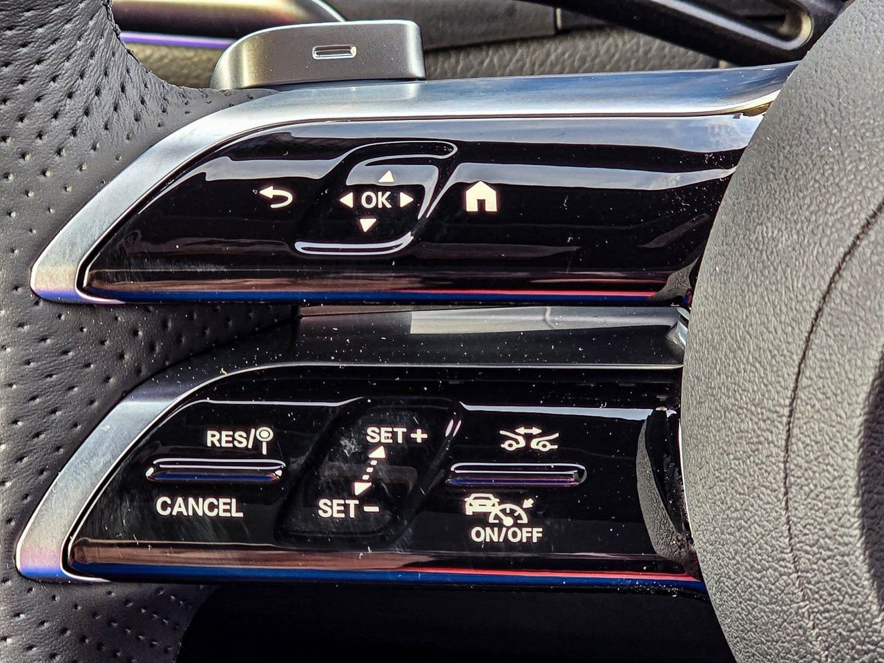 New 2026 Mercedes-Benz GLC 300 4MATIC image 24