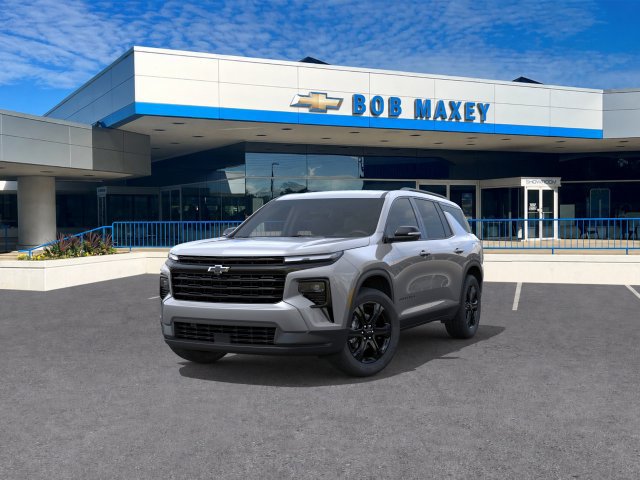 New 2027 Chevrolet Traverse LT w/ Midnight/Sport Edition FWD image 8