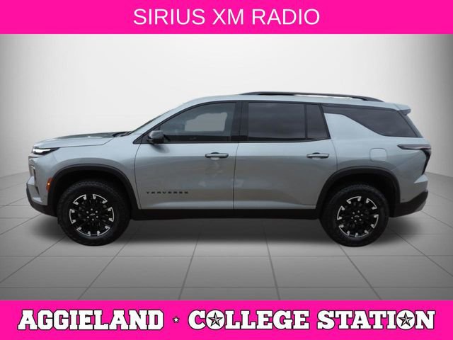 Used 2025 Chevrolet Traverse Z71 AWD/4WD image 7