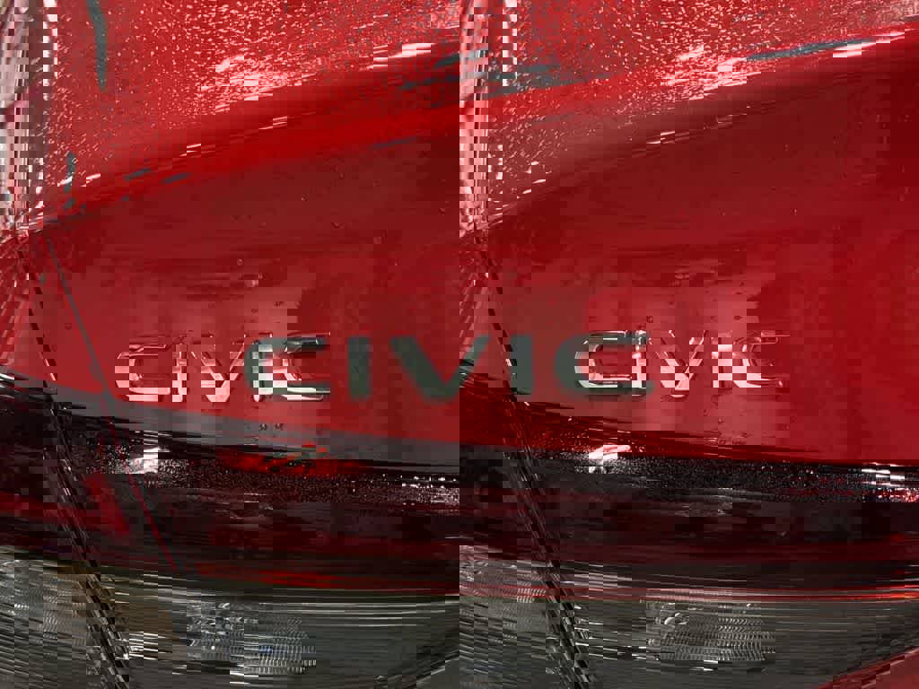 Certified 2025 Honda Civic Sport image 23