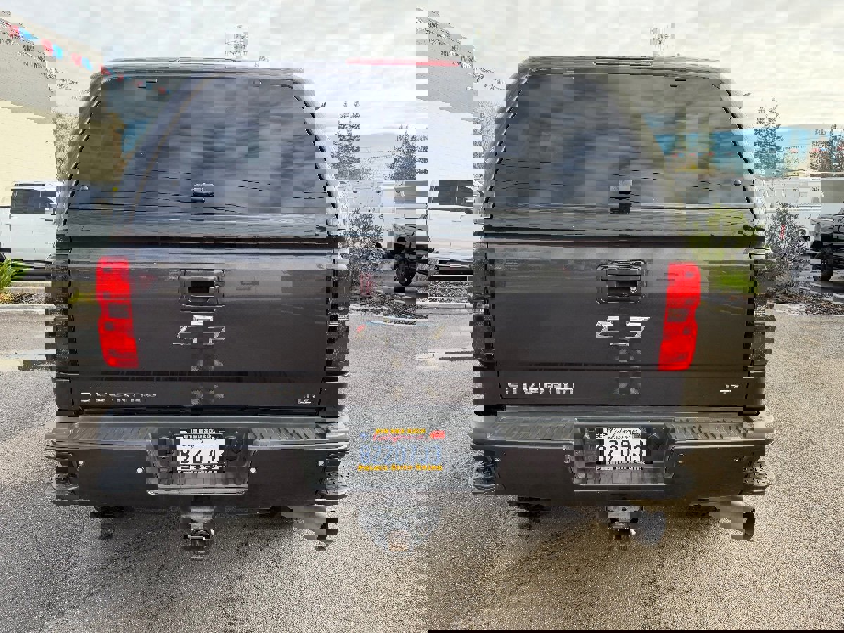 Used 2015 Chevrolet Silverado 2500 LTZ w/ Duramax Plus Package image 6