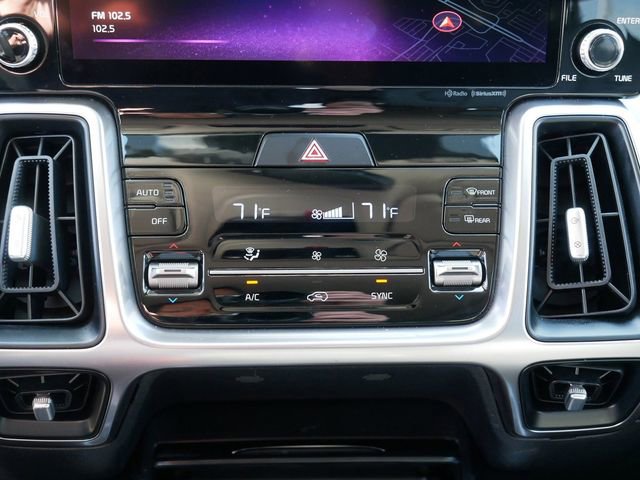 Used 2023 Kia Sorento EX w/ Panoramic Sunroof Package image 32