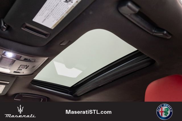 Used 2022 Lexus IS 350 F Sport image 9