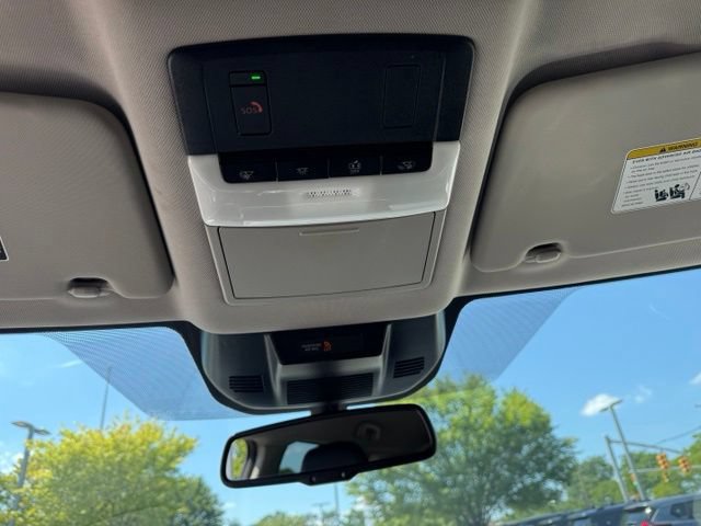 Used 2024 Nissan Rogue SL AWD/4WD image 20