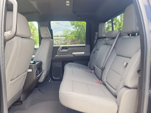 New 2026 GMC Sierra 3500 SLT w/ SLT Convenience Package AWD/4WD image 9