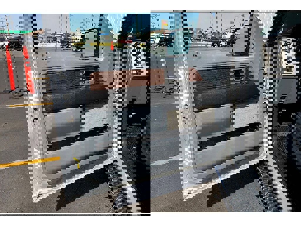 Used 2013 Ford F150 Lariat w/ Luxury Equipment Group image 24