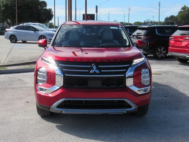 New 2025 Mitsubishi Outlander SE image 7