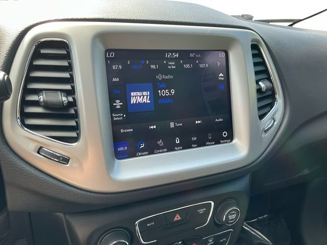 Used 2021 Jeep Compass Latitude w/ Sun and Sound Group AWD/4WD image 21
