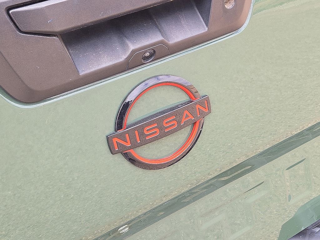 Used 2023 Nissan Frontier Pro-X w/ Pro Convenience Package image 12