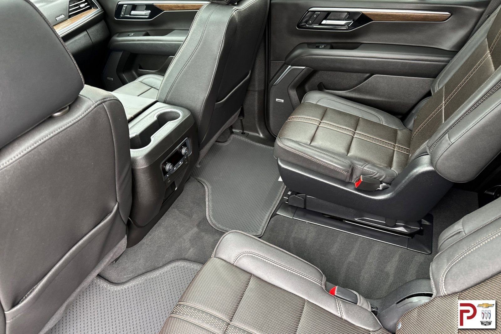 Certified 2025 Chevrolet Tahoe High Country w/ Sun And Tow Package image 13