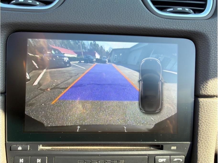 Used 2018 Porsche 718 Boxster Roadster 2D RWD image 22