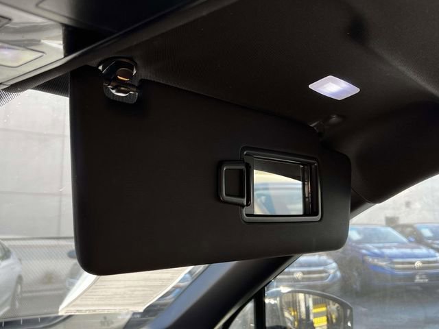 Certified 2023 Volkswagen Tiguan SE w/ Panoramic Sunroof Package image 35