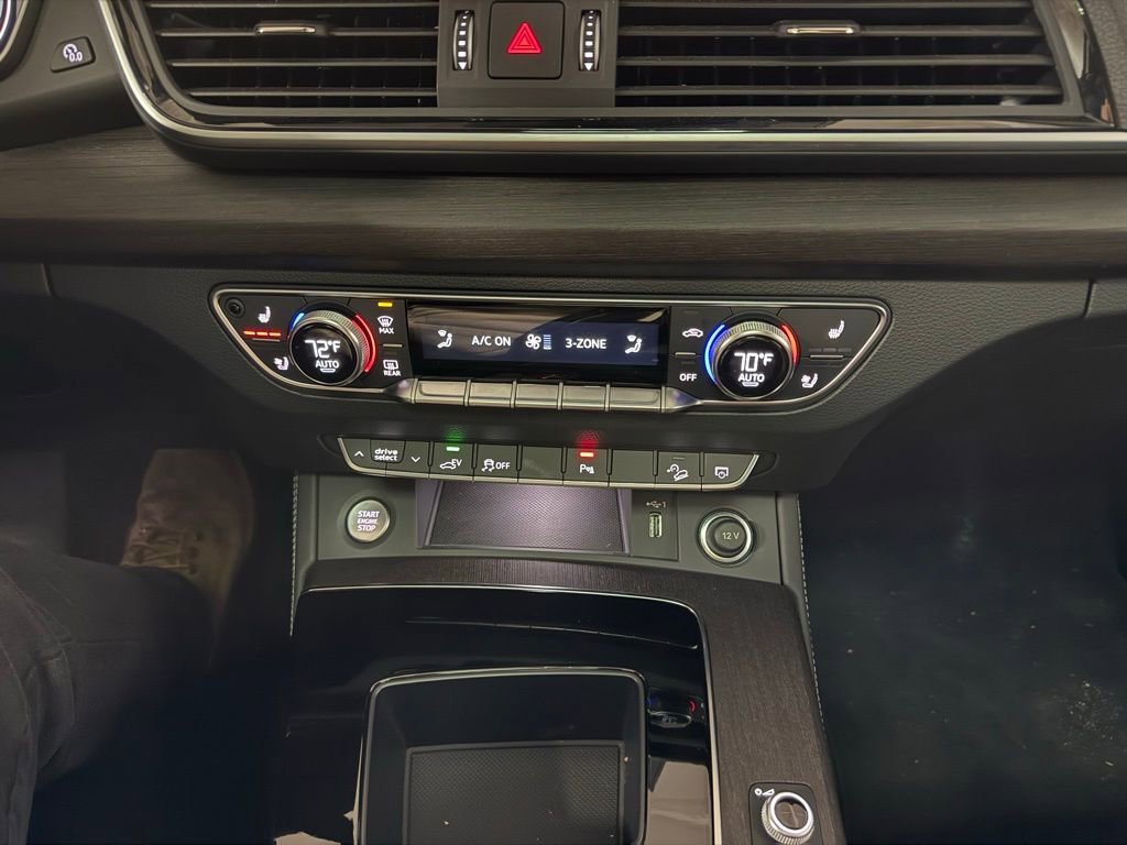 Used 2024 Audi Q5 e Premium Plus w/ Premium Plus Package image 14