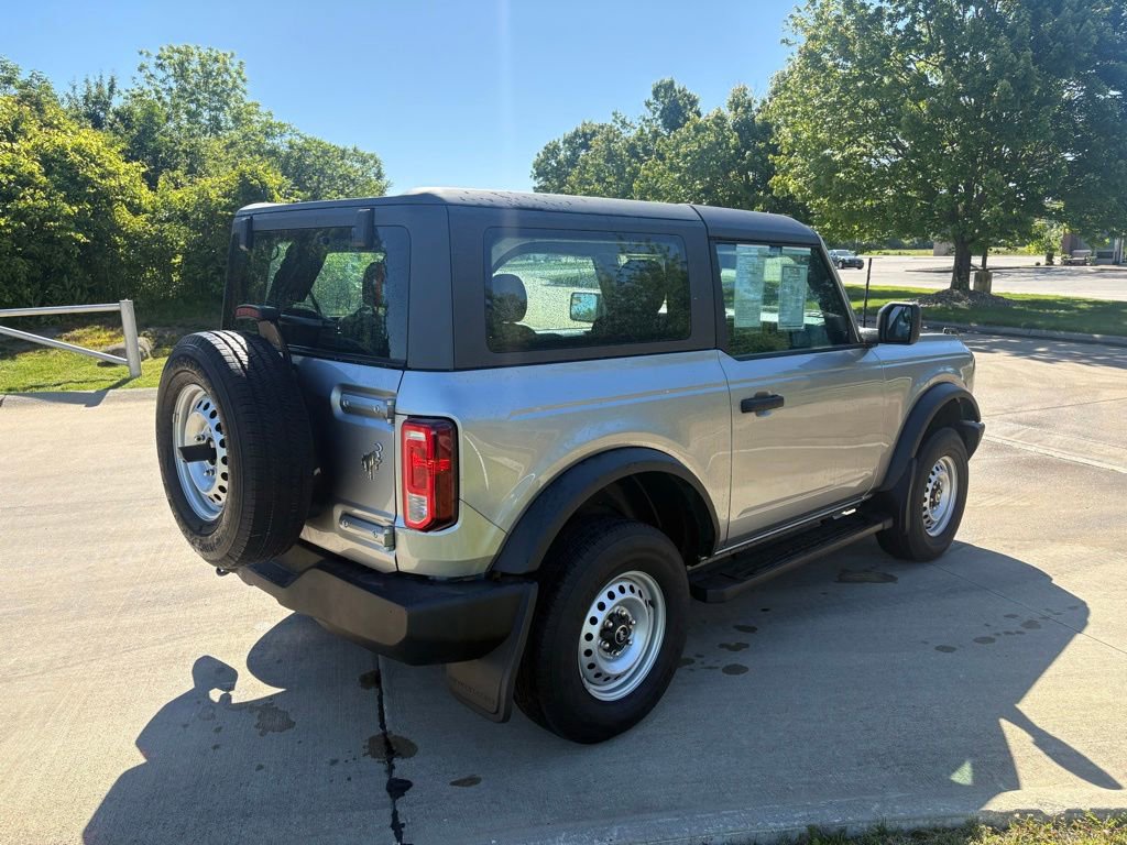 Used 2022 Ford Bronco 2-Door AWD/4WD image 9