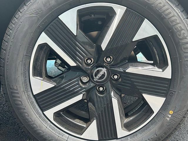 New 2025 Nissan Kicks SV w/ SV Premium Package image 26