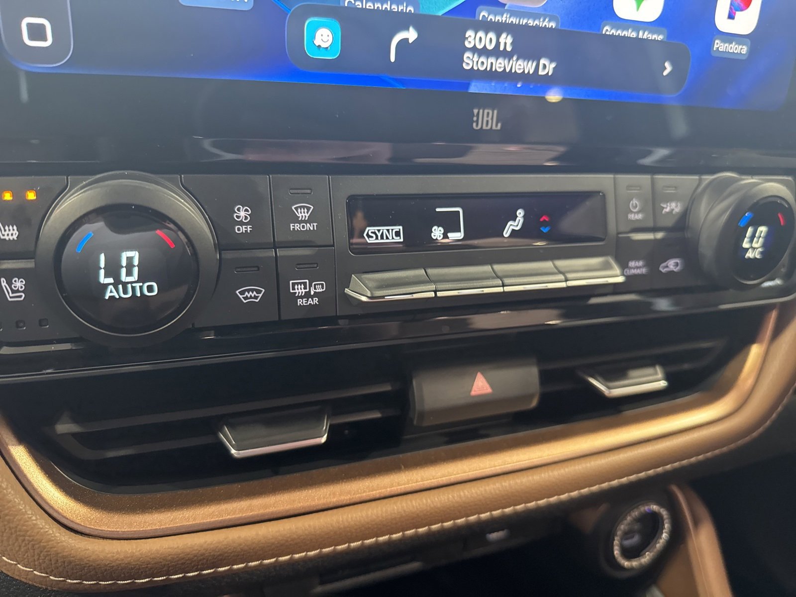 Used 2024 Toyota Grand Highlander AWD Hybrid image 9