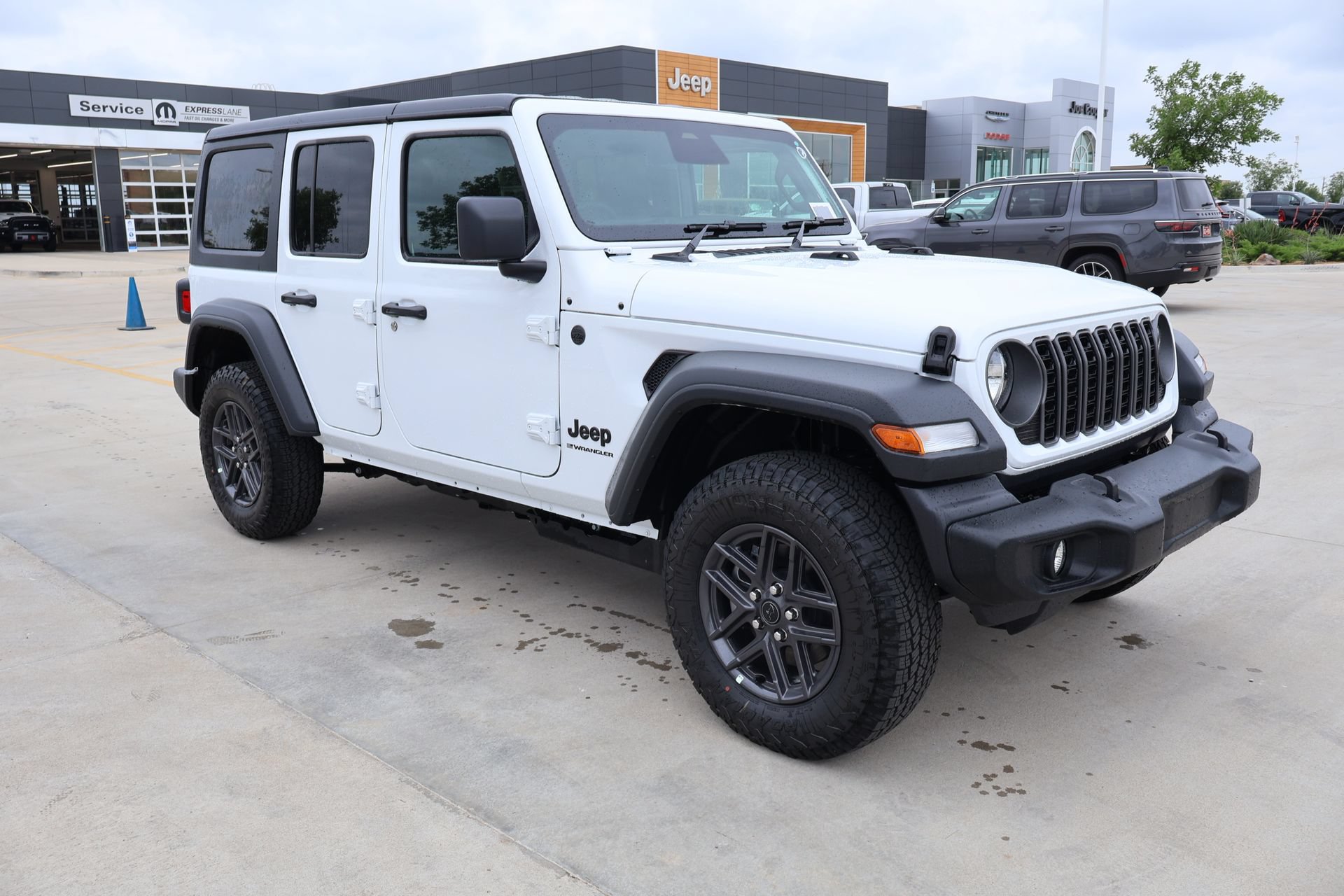 New 2026 Jeep Wrangler Unlimited Sport