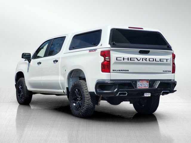 Used 2024 Chevrolet Silverado 1500 Custom Trail Boss w/ LPO, Dark Essentials Package AWD/4WD image 6