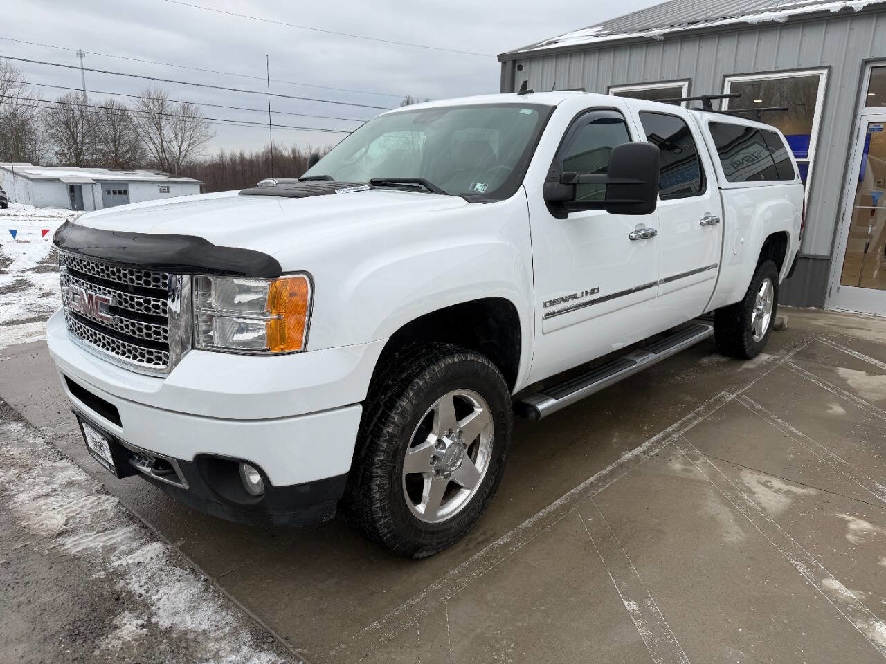 Used 2013 GMC Sierra 2500 Denali w/ Suspension Package, Off-Road image 6