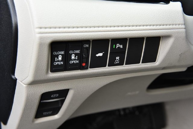 New 2027 Honda Odyssey Touring image 11