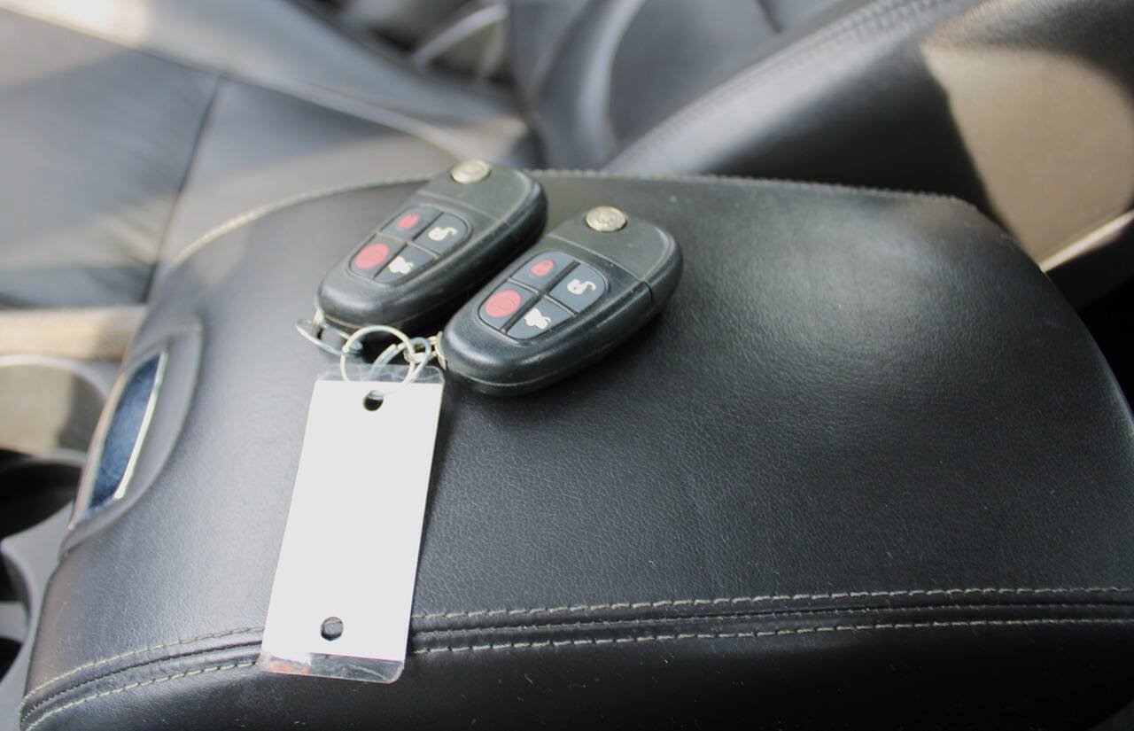 Used 2007 Jaguar XJ8 L RWD image 32