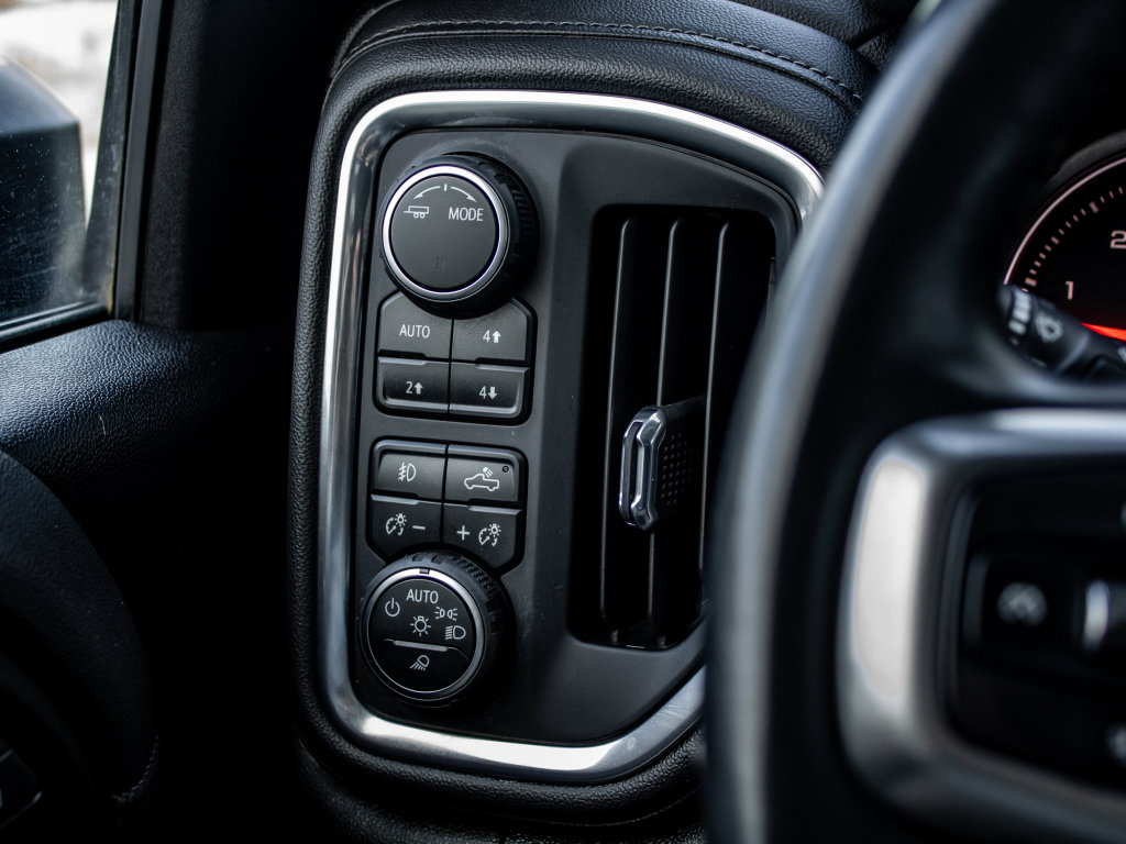 Used 2023 Chevrolet Silverado 2500 LTZ image 33