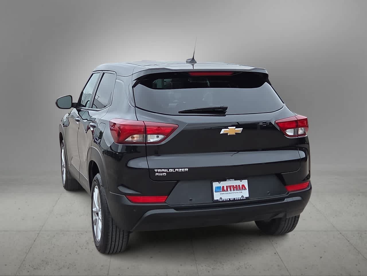 Used 2024 Chevrolet TrailBlazer LS w/ LS Convenience Package AWD/4WD image 7