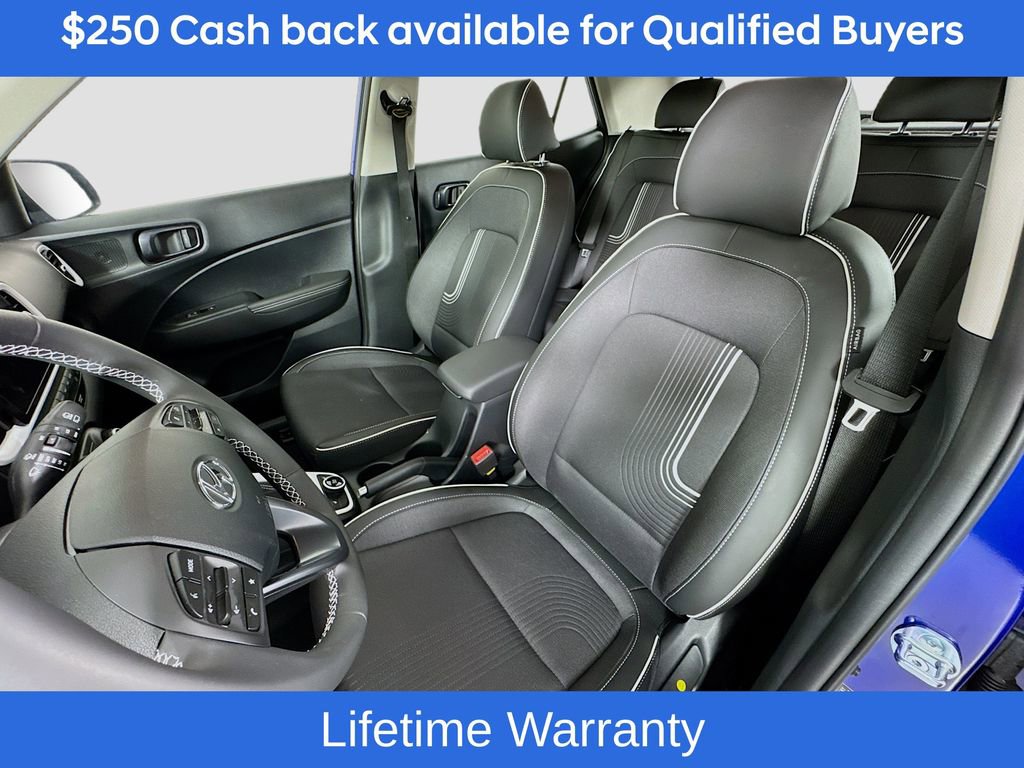 New 2025 Hyundai Venue Limited image 22