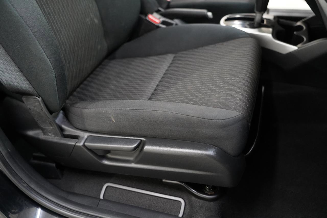 Used 2019 Honda Fit EX image 29