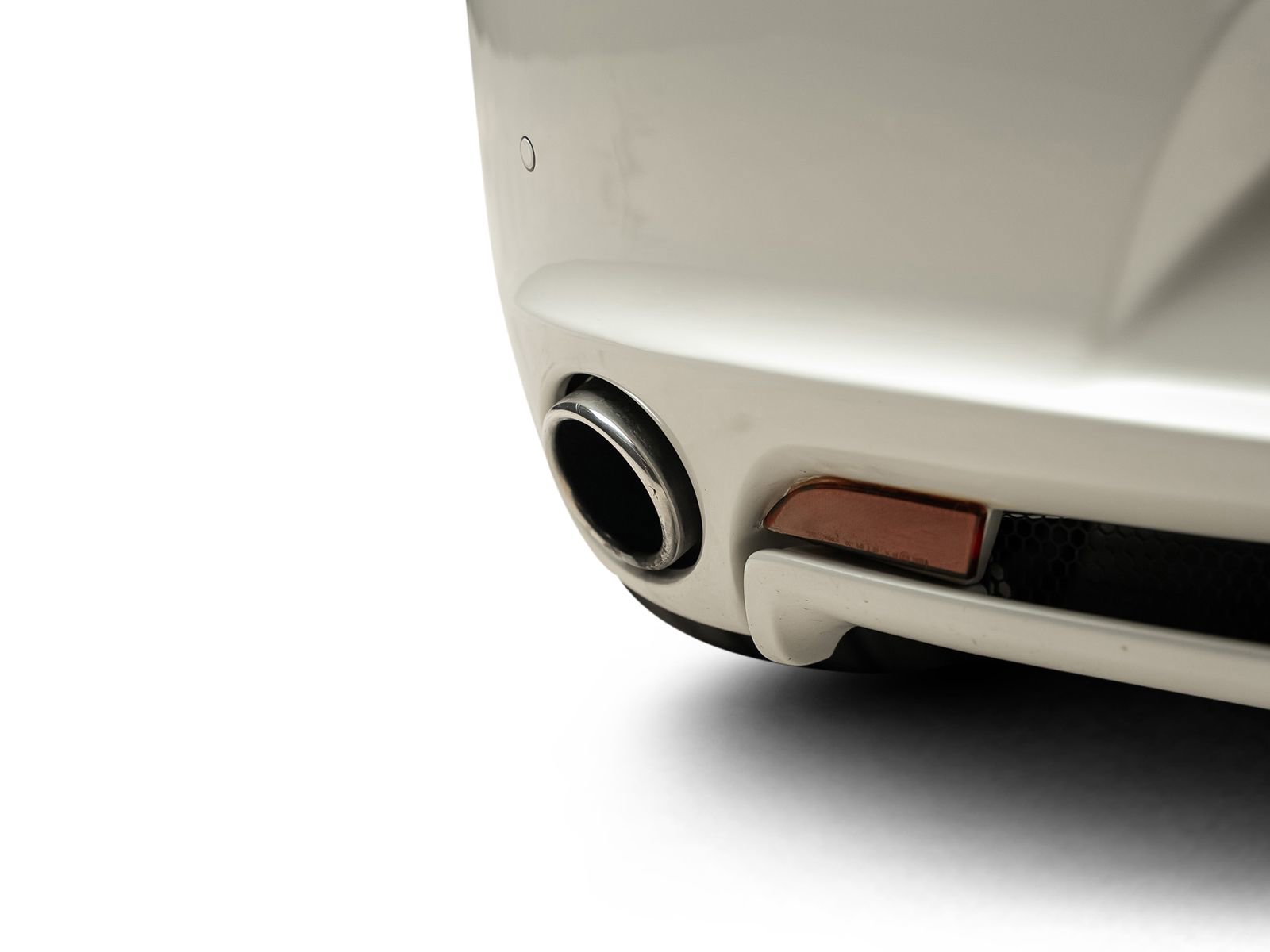 Used 2015 Aston Martin Rapide S RWD image 21