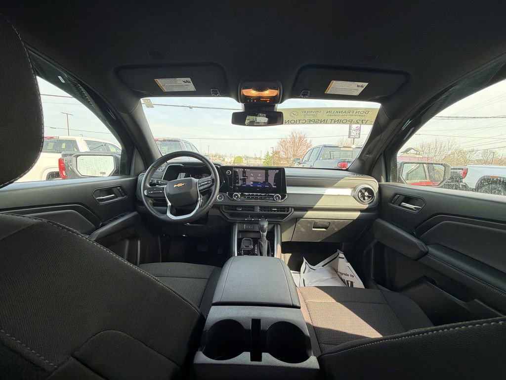 Used 2023 Chevrolet Colorado LT w/ LT Convenience Package II image 10