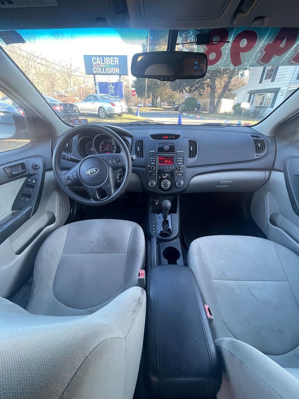 Used 2010 Kia Forte EX image 6