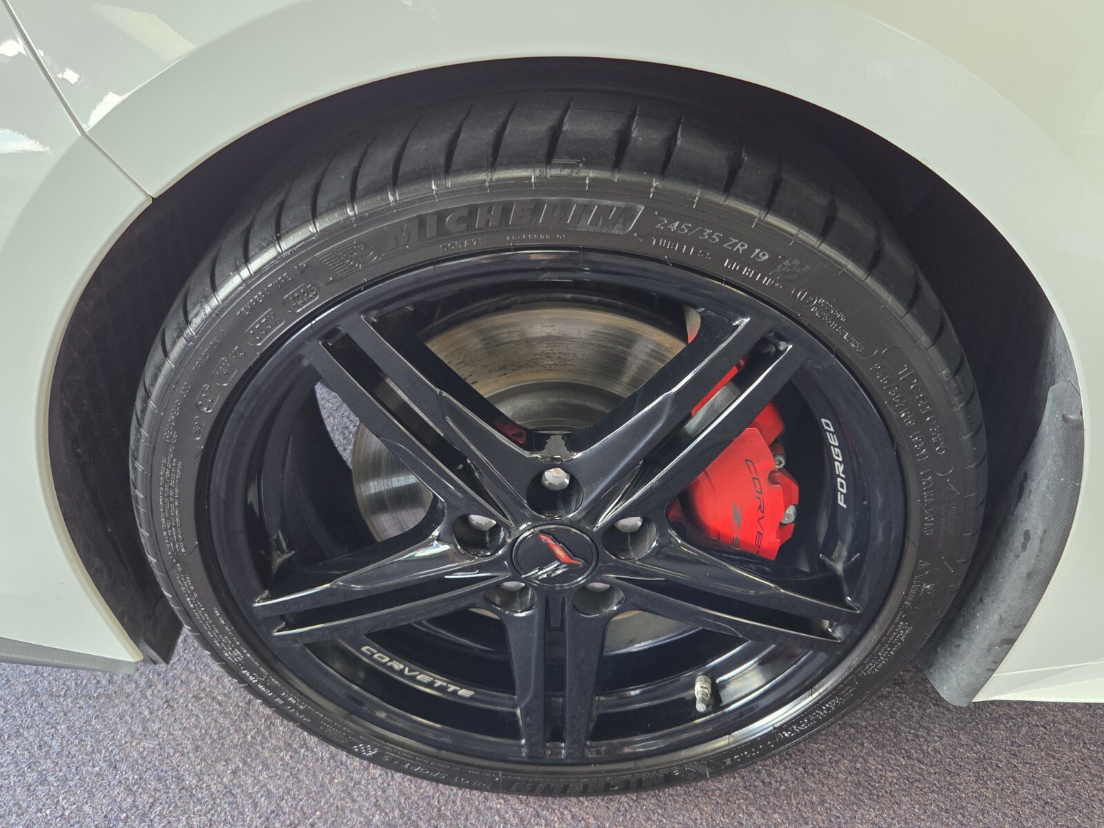 Certified 2026 Chevrolet Corvette Stingray Preferred Cpe w/ Z51 Performance Package RWD image 17