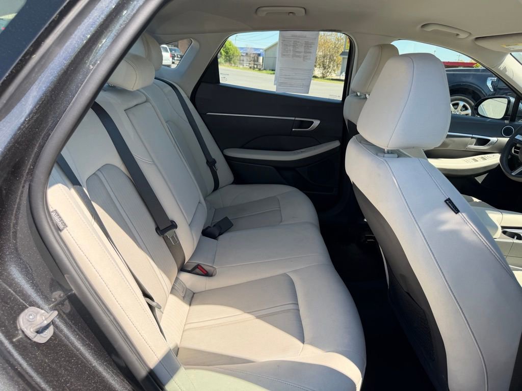Used 2025 Hyundai Sonata SEL FWD image 36