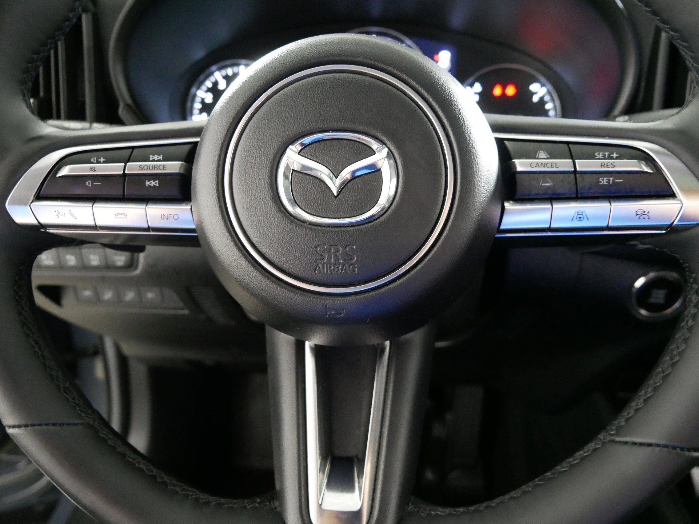 Used 2025 MAZDA CX-50 2.5 Turbo w/ Premium Plus Pkg AWD/4WD image 25
