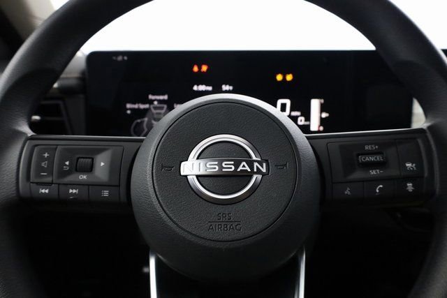 Certified 2025 Nissan Kicks SV image 15