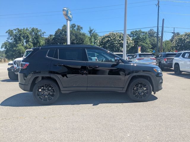 New 2026 Jeep Compass Latitude AWD/4WD image 2