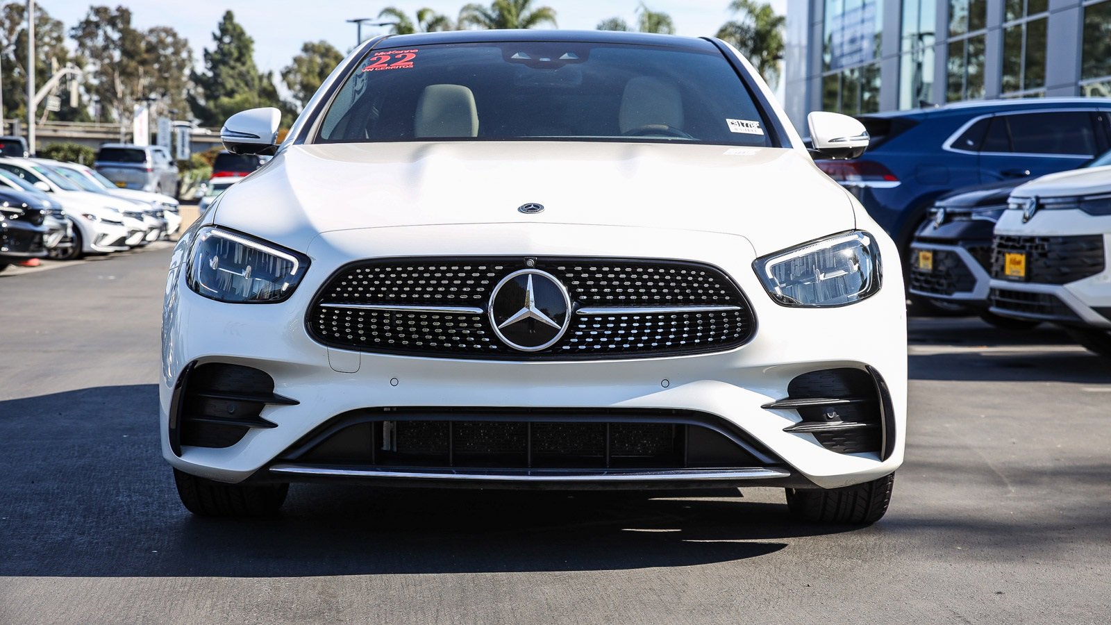 Used 2022 Mercedes-Benz E 350 Sedan w/ Driver Assistance Package image 4