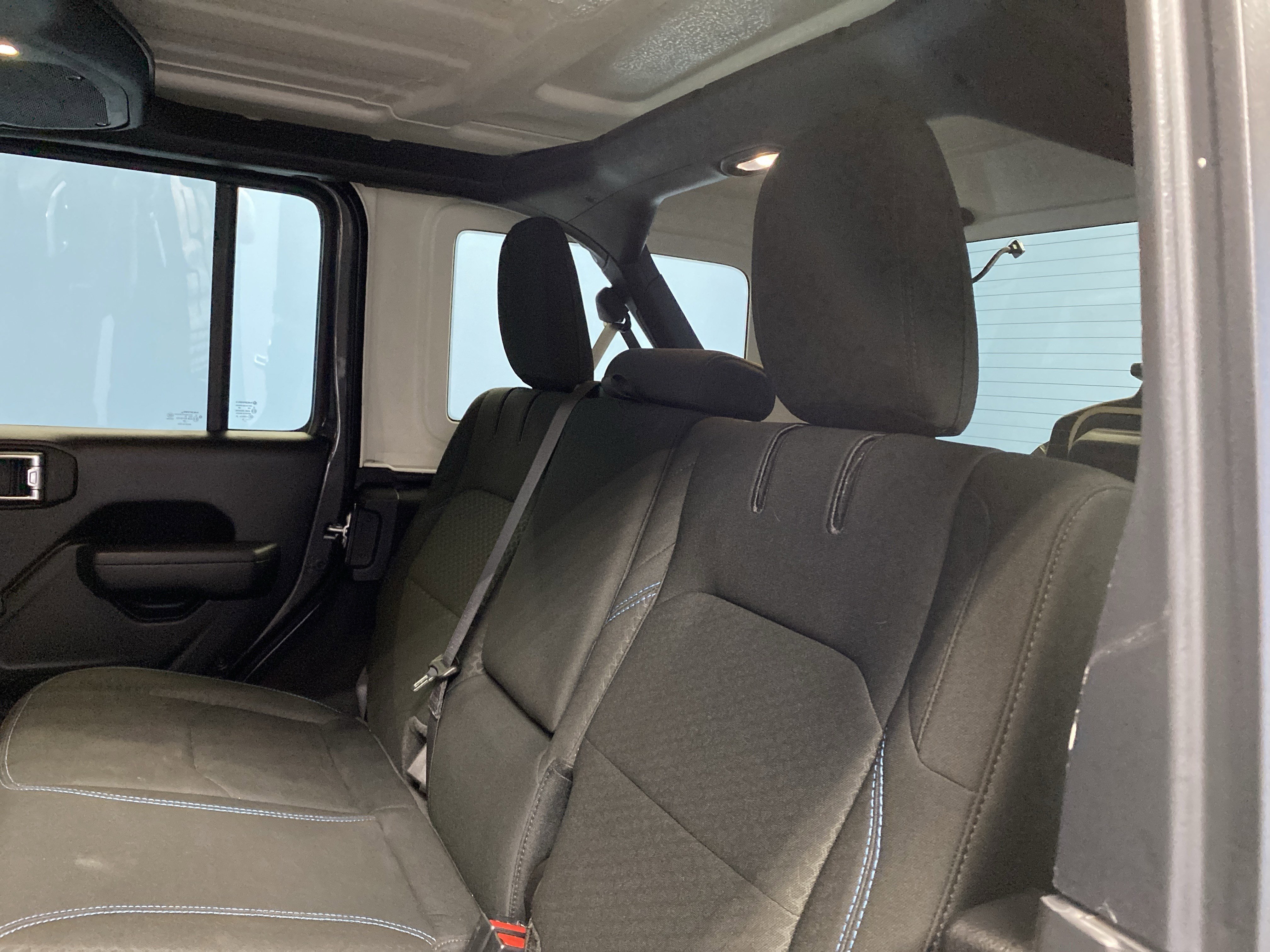 Certified 2025 Jeep Wrangler Unlimited Rubicon 4xe w/ Safety Group image 24