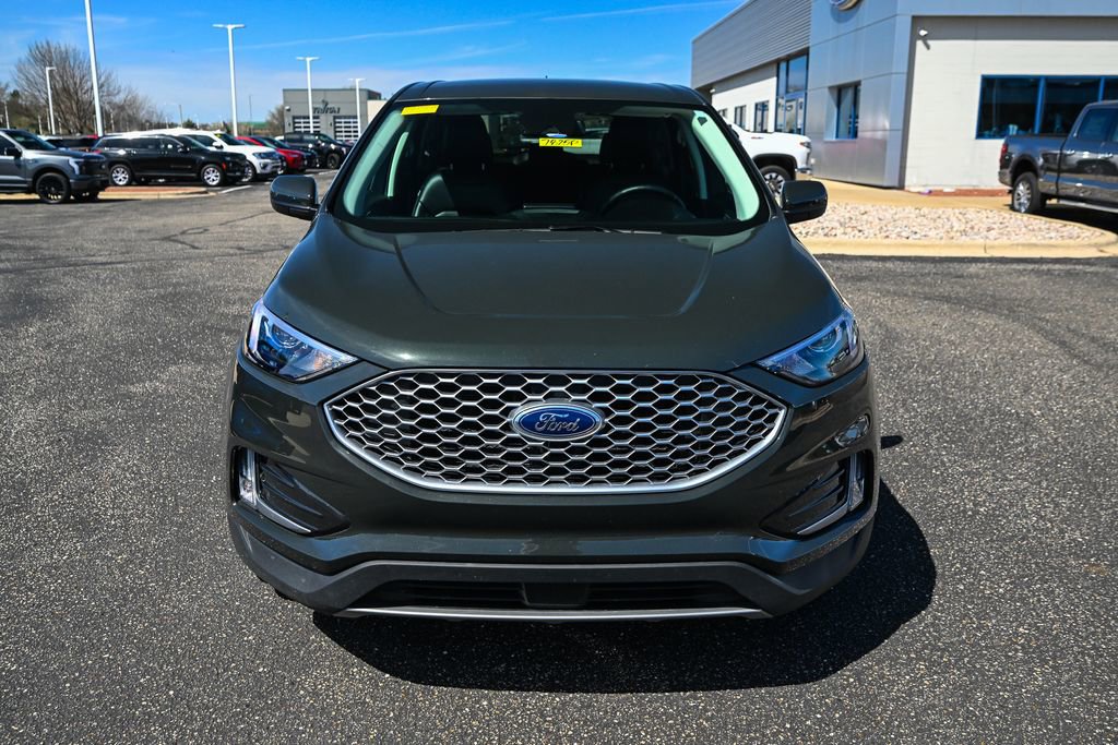 Used 2024 Ford Edge SEL w/ Convenience Package AWD/4WD image 10