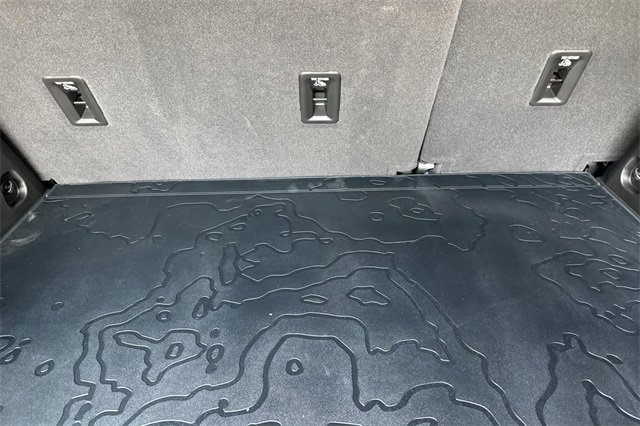 New 2026 GMC Hummer EV SUV w/ LPO, Sport Package image 17