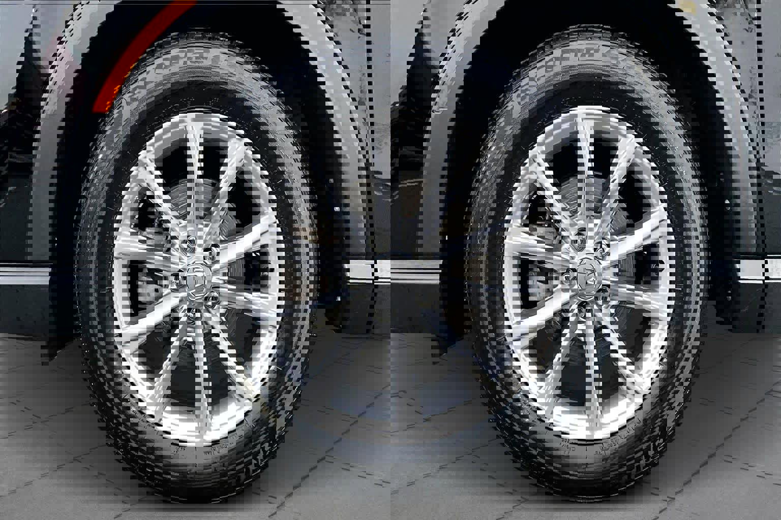 Used 2023 Honda CR-V EX image 11