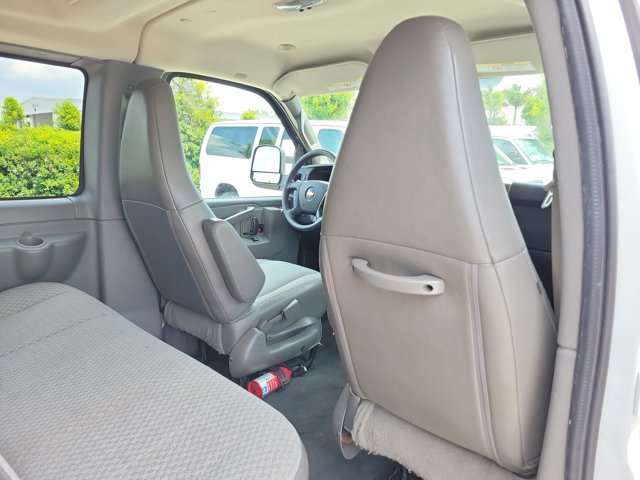 Used 2016 Chevrolet Express 3500 LT w/ LT Preferred Equipment Group RWD image 13
