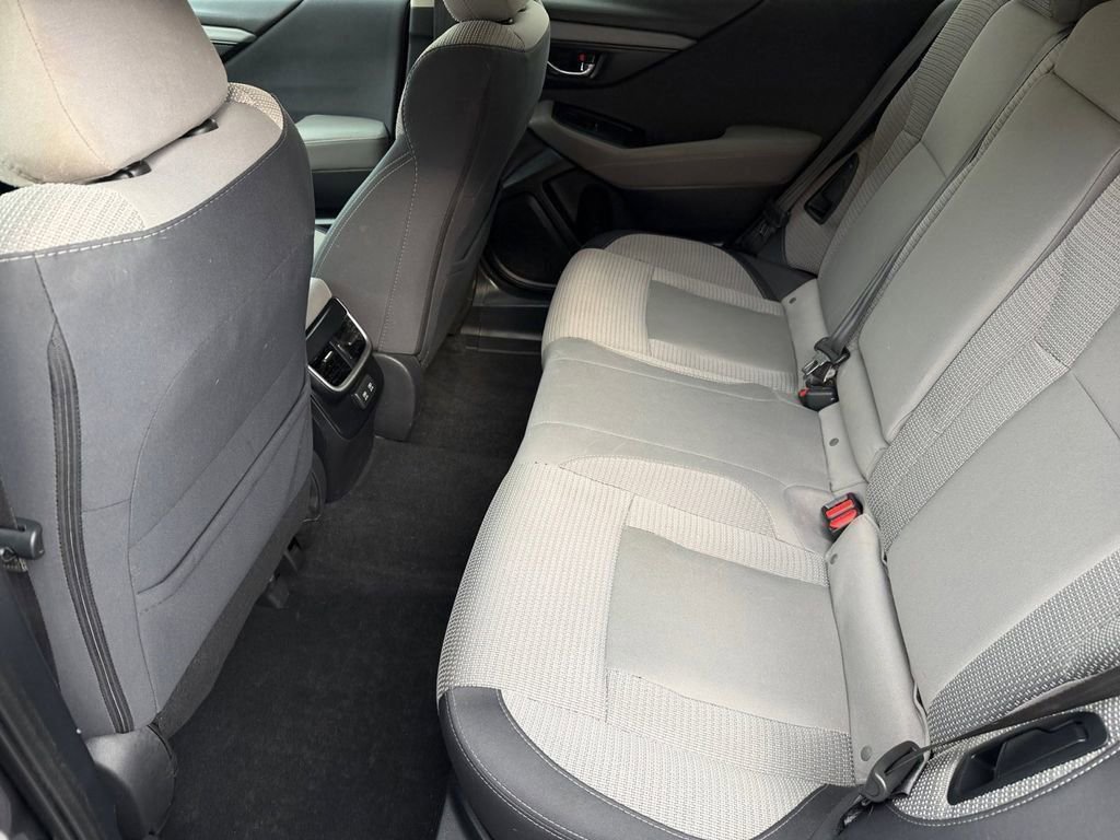 Used 2022 Subaru Outback Premium image 11