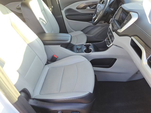 Used 2023 GMC Terrain SLT image 25