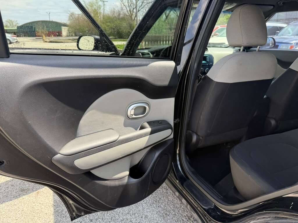 Used 2014 Kia Soul image 15