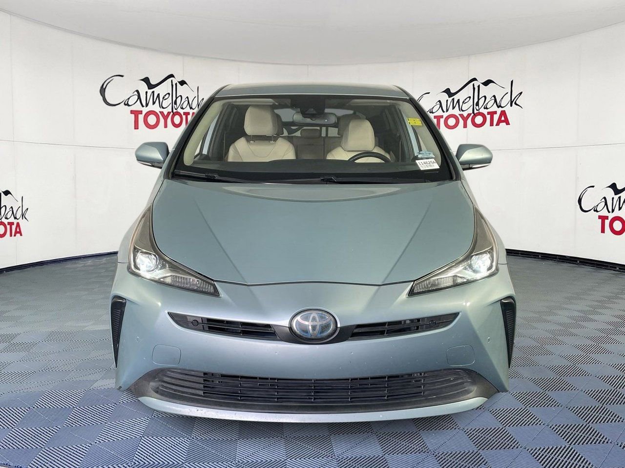 Used 2021 Toyota Prius XLE w/ Advanced Technology Package image 3